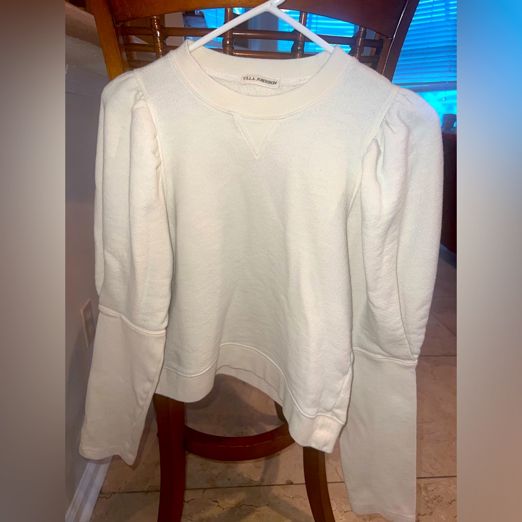 Ulla Johnson Puffy Sleeved Sweater. Beautiful Cream Color.